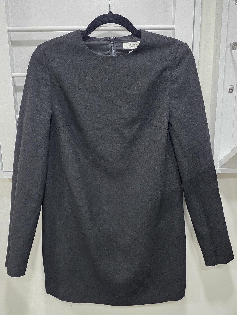 Aritizia Babaton Black Long Sleeve Gaia Shift Dress